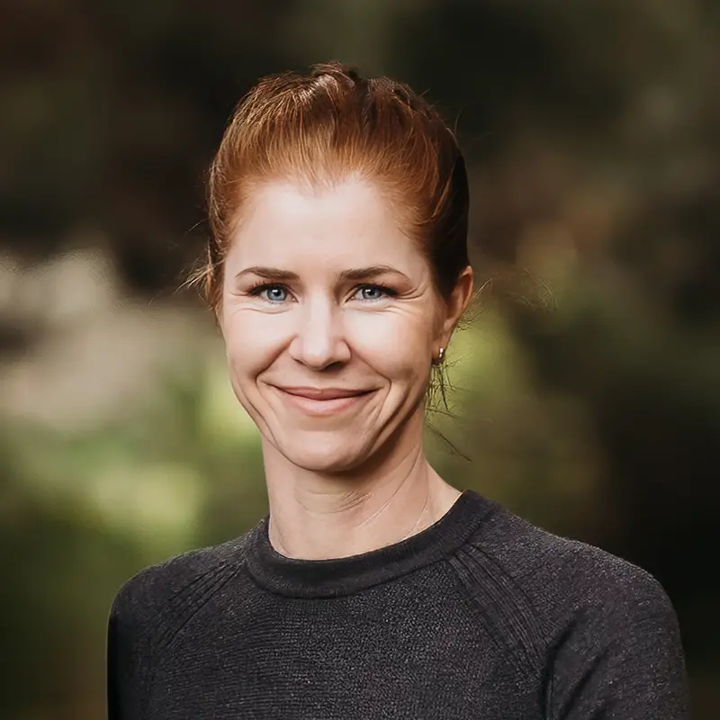 Fiona Walker portrait